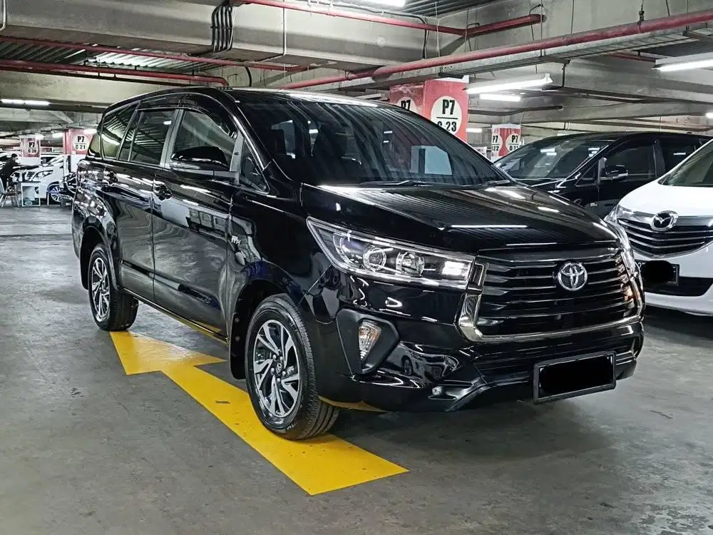 Innova V Bensin AT 2021