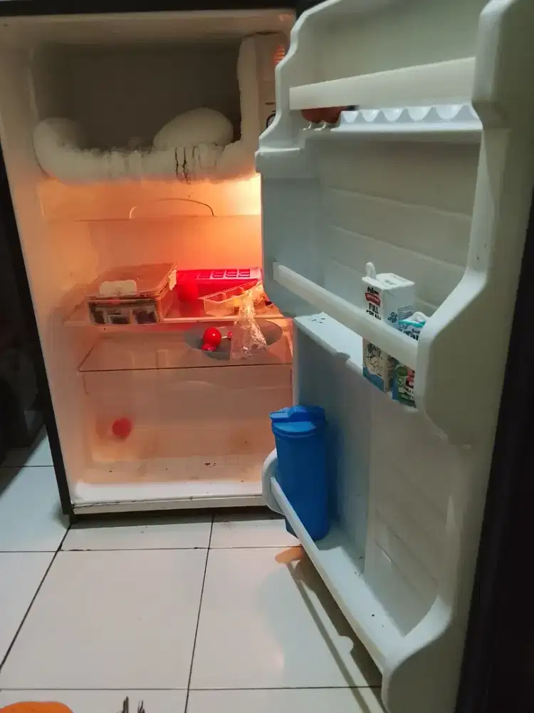 Kulkas Sharp 1 pintu