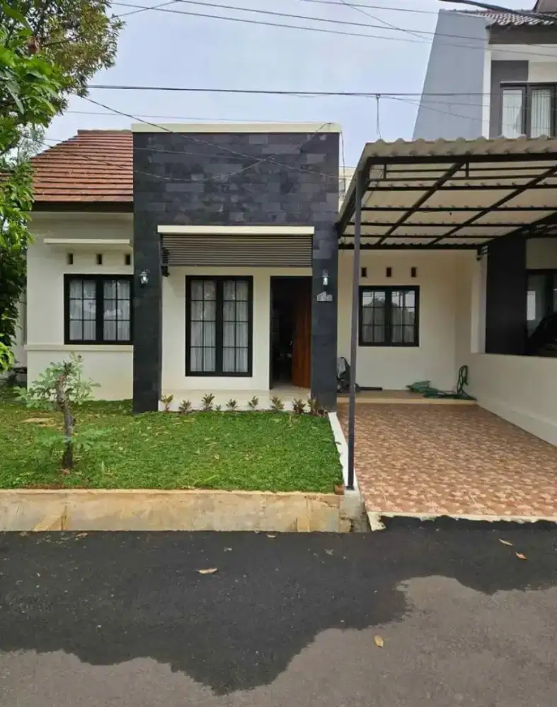 Dikontrakkan Rumah Semi furnished Posisi Hook