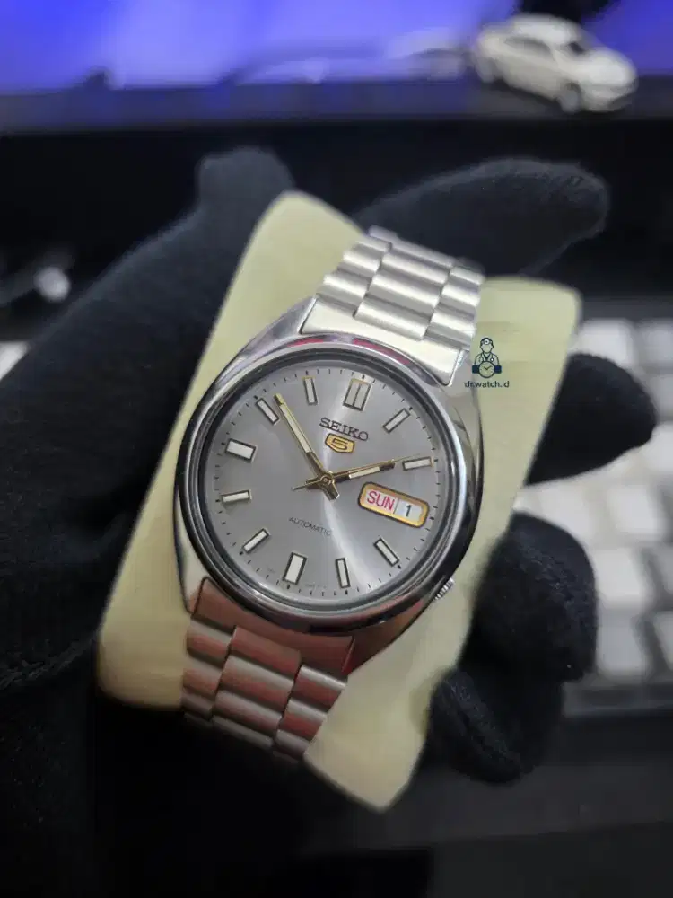 Seiko 5 SNXS75K1 Automatic grey-gold dial
