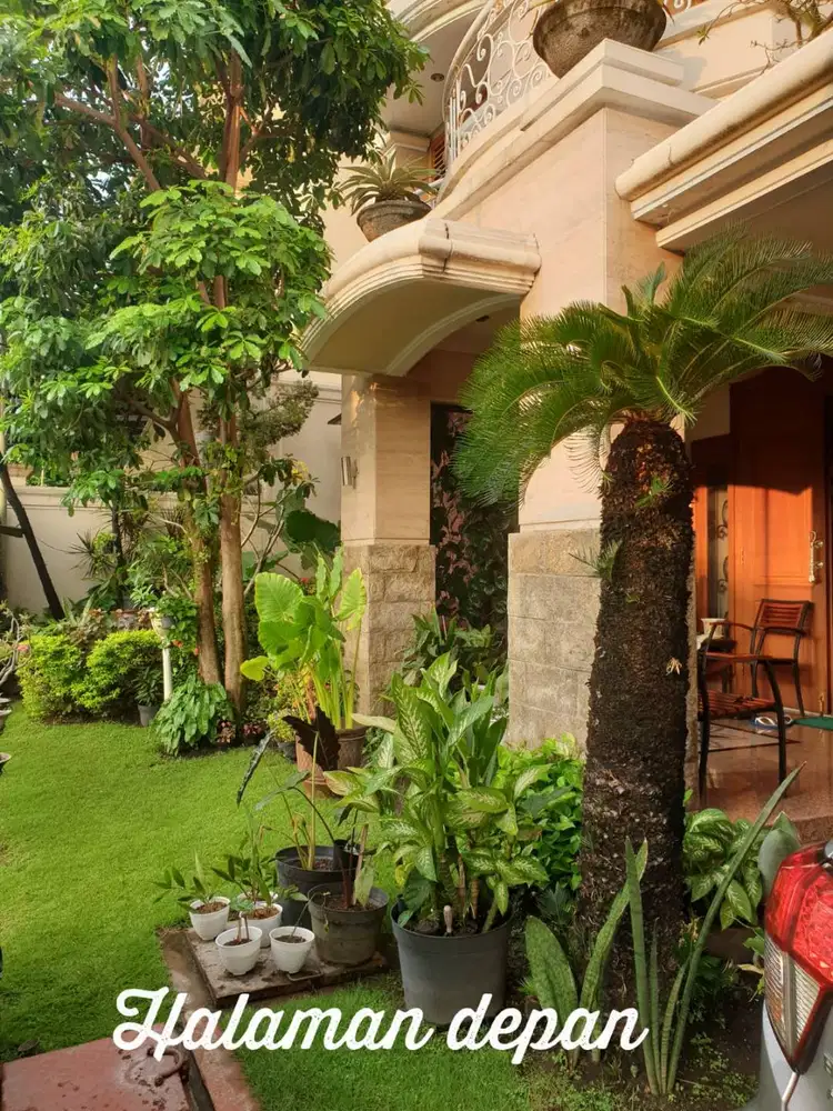 DIJUAL RUMAH 2LT GALAXY BUMI PERMAI TERAWAT ADA 8 AC GARASI CARPORT