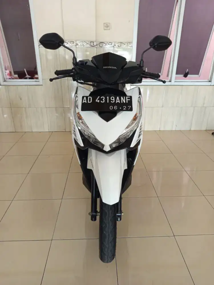 Vario istimewa mulus