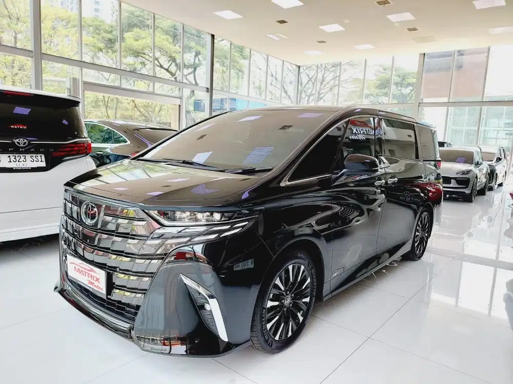 Toyota Alphard G hybrid 2024