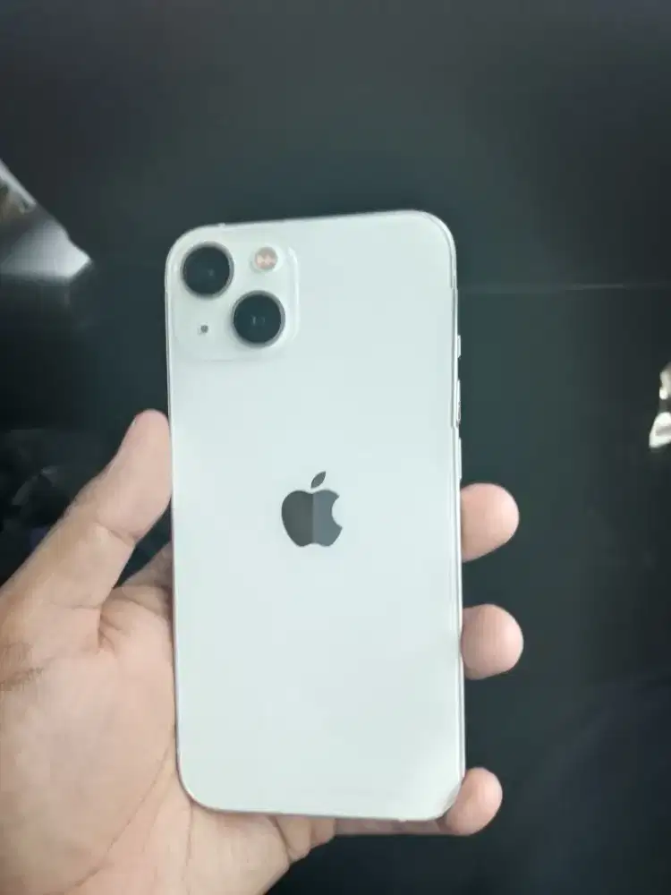 Iphone 13 putih