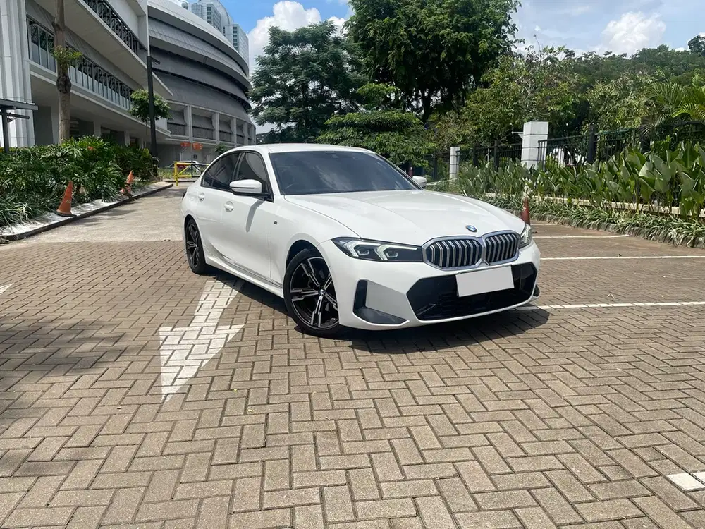 [19rb KM] BMW 320i M Sport LCI - HARGA CASH