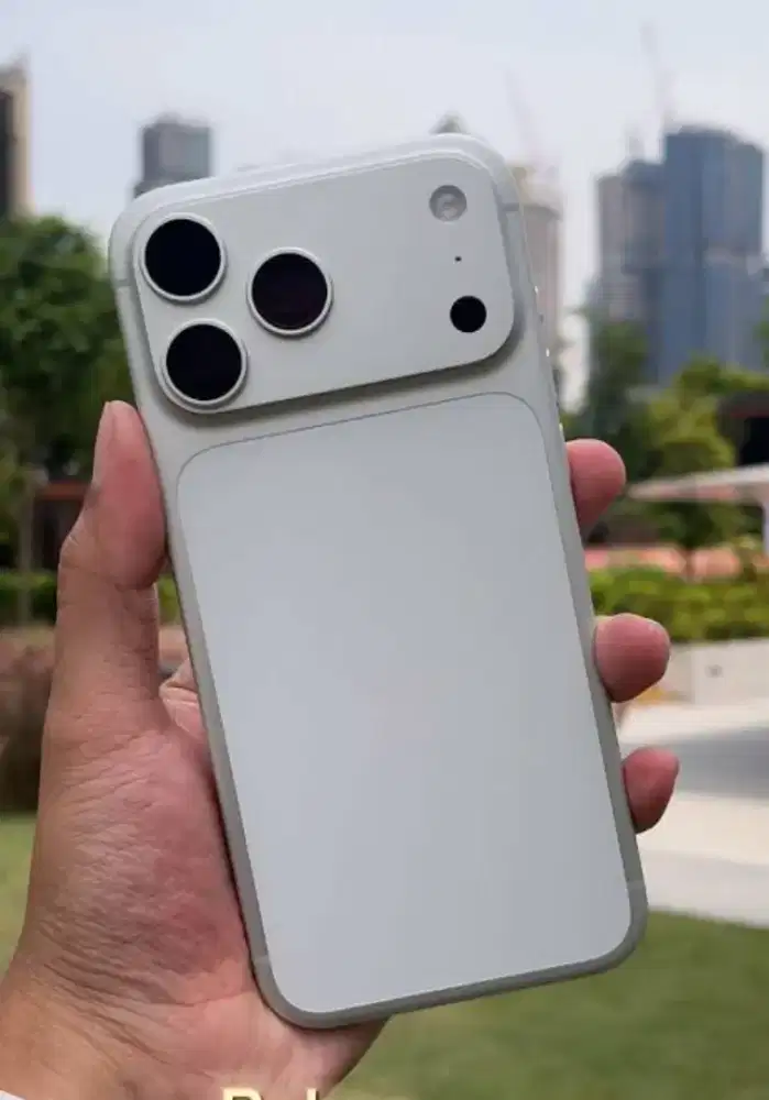 iPhone 17 Pro Max 256 Silver Cash/Kredit Tanpa DP