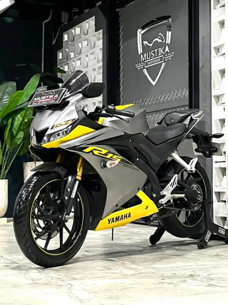 Yamaha R15 2019