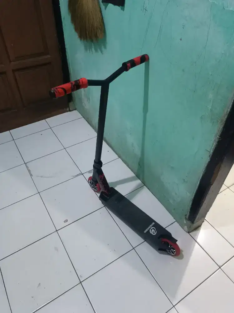 Limit Freestyle scooter LMT66 Pro otopet