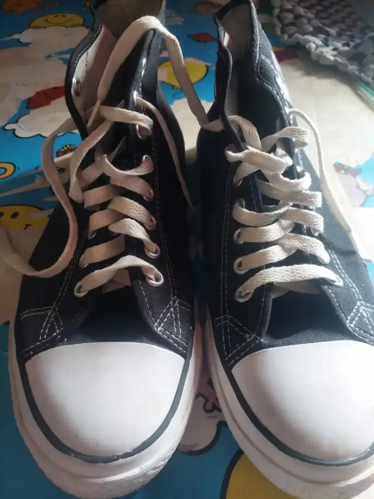 Sepatu NB layak pakai