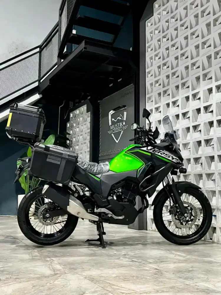 Kawasaki versys 250 2023