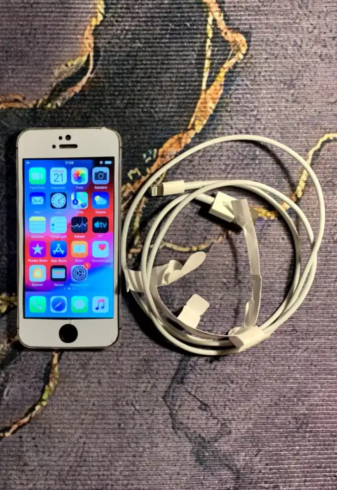 iPhone 5s 64 GB series