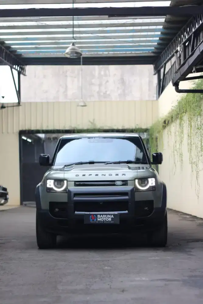 (TDP 200jtan) Land Rover Defender 110 P300 2021 Hijau Good Condition