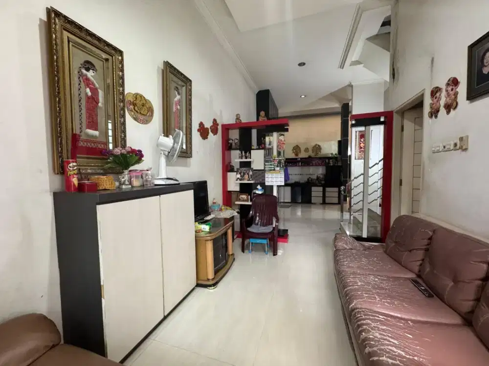 Jual Villa cemara Asri jalan semangka