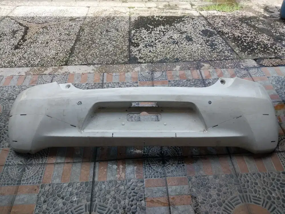 Copotan Bumper Belakang Etios Valco