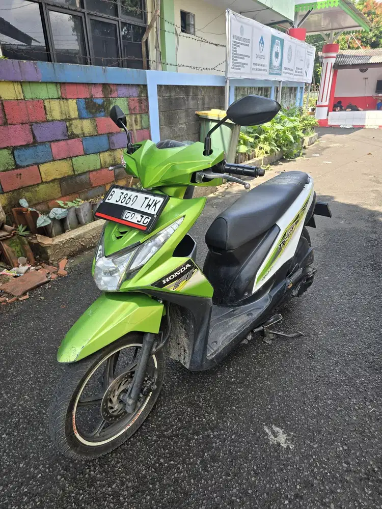 DIJUAL CASH HONDA BEAT CW CBS FI THN 2013 PAJAK IDUP SIAP PAKAI