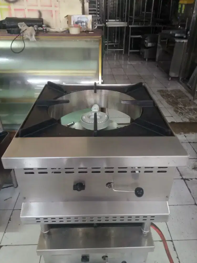 Kompor Stockpot Haigh pressure ukuran 51X61X55

Harga : 2,3 jt