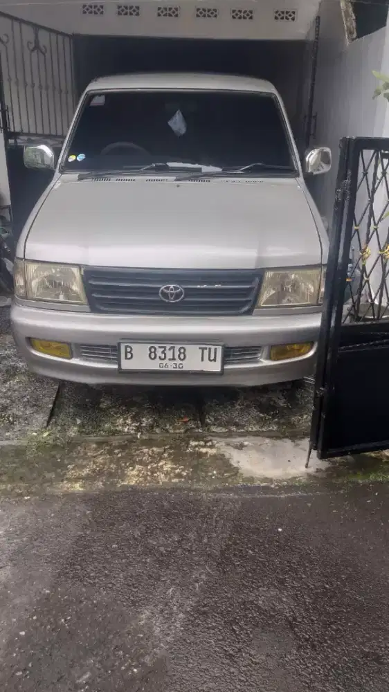 Dijual Kijang Capsul 2001