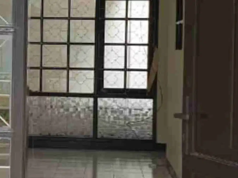 Rumah Strategis murah siap huni, Taman Holis Indah