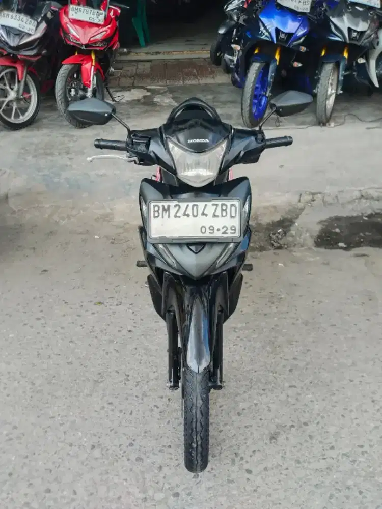 Dijual cepat Honda Revo x tahun 2024