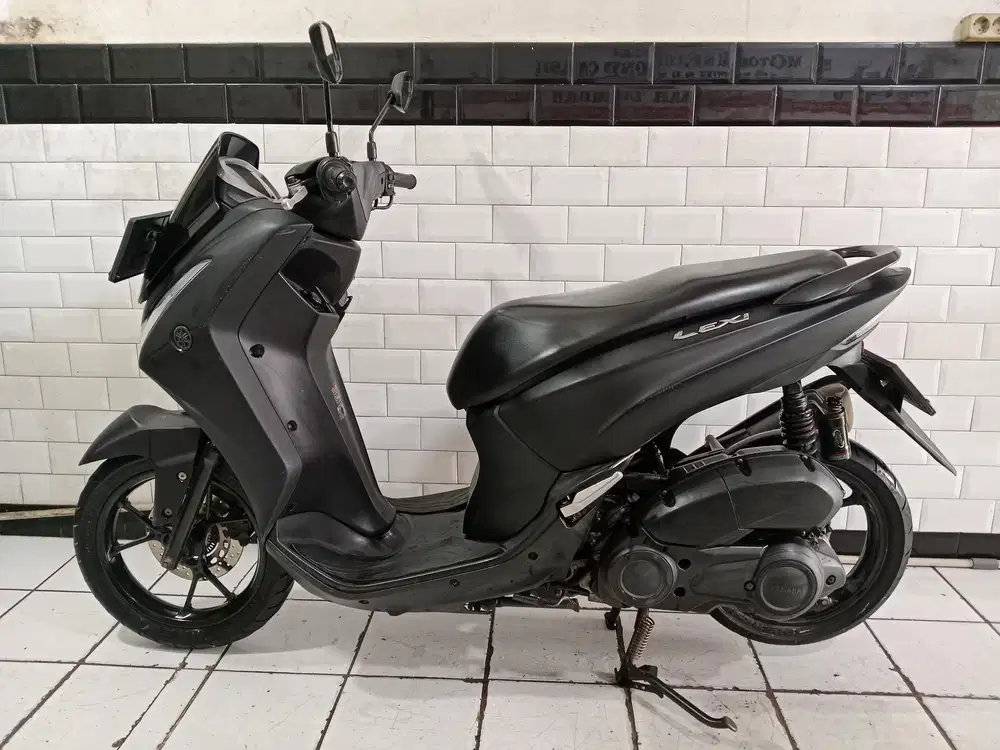 Di jual Yamaha lexi tahun 2019