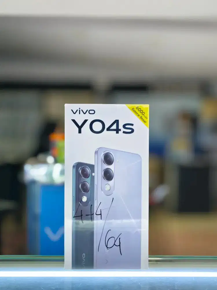 Vivo Y04s 4+4/64 (baru)