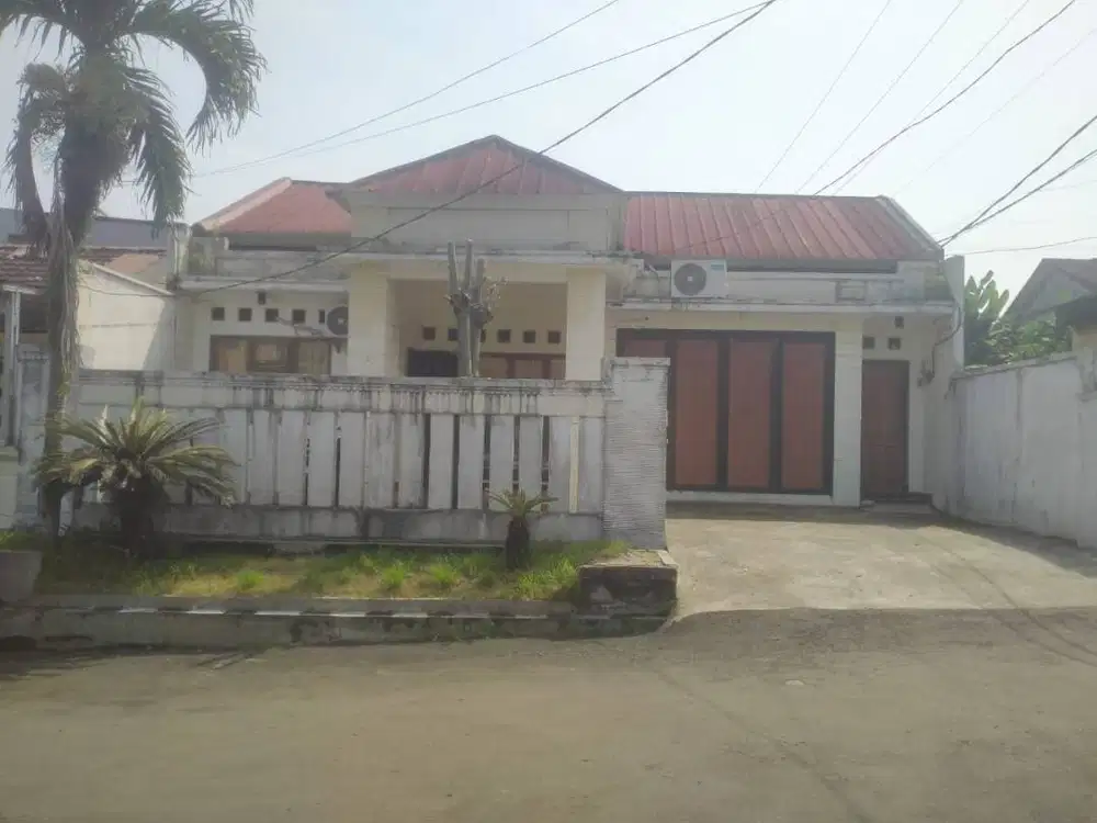 Rumah Luas Nyaman & Siap Huni di Bogor! Harga di bawah Rp 1 Miliar