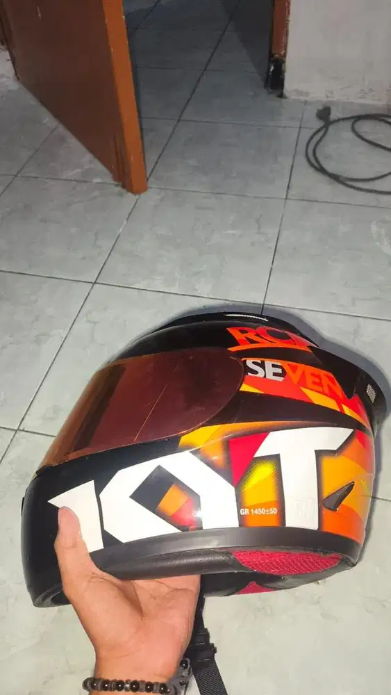KYT RC7 SEVEN SIZE M