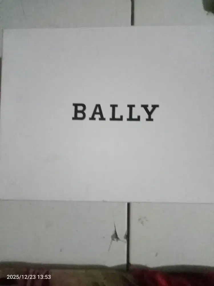 Sepatu baru merk BALLY