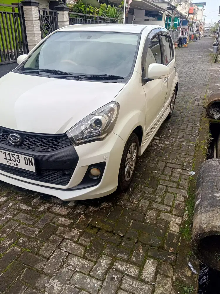 Daihatsu Sirion 2015 Bensin