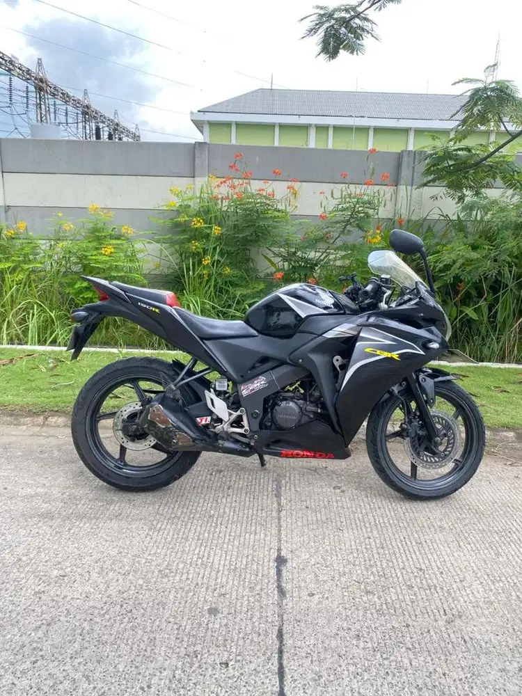 Cbr 150 2013 thailand