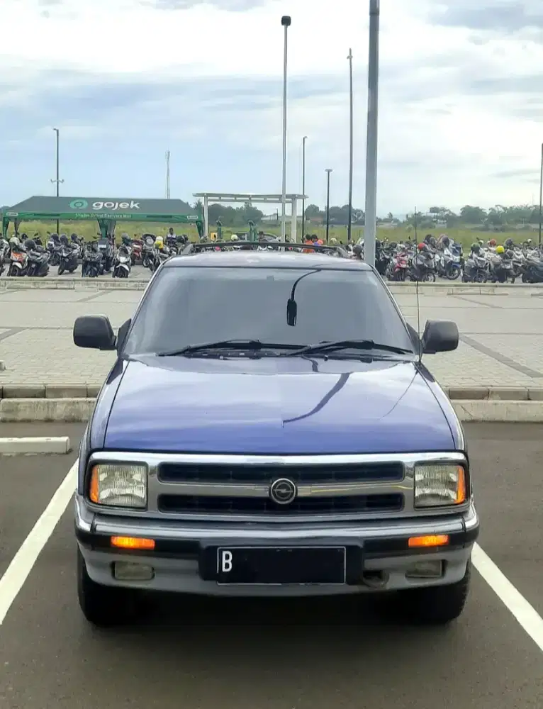 Opel / Chevrolet Blazer DOHC low KM