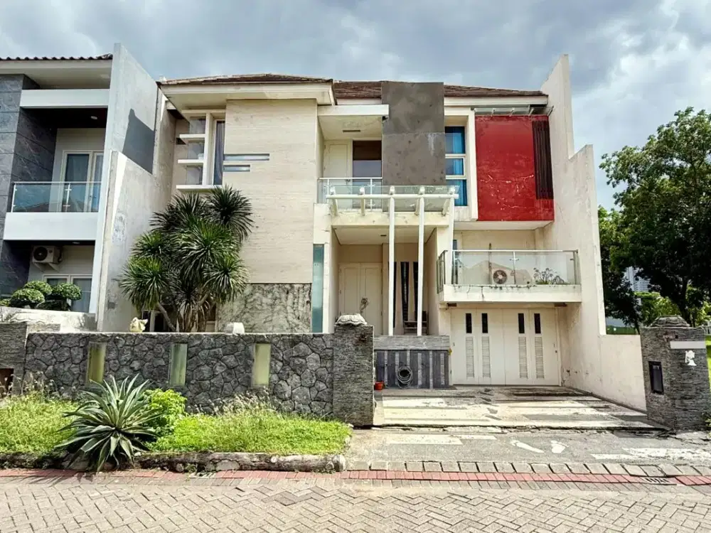 Rumah Minimalis 2.5 Lt Murah Pakuwon City