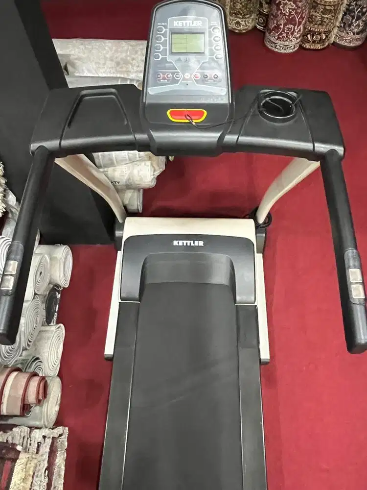 Treadmill kettler
