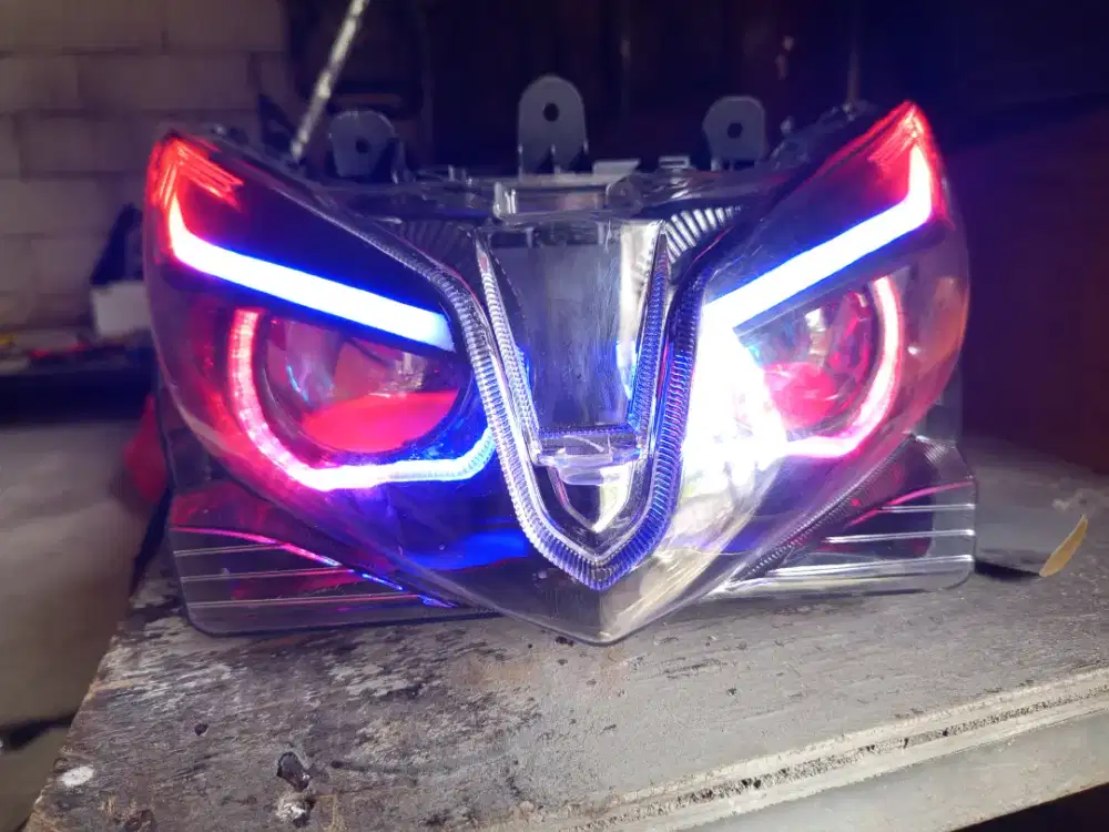 Vario 125 KZR lampu depan Biled aes
