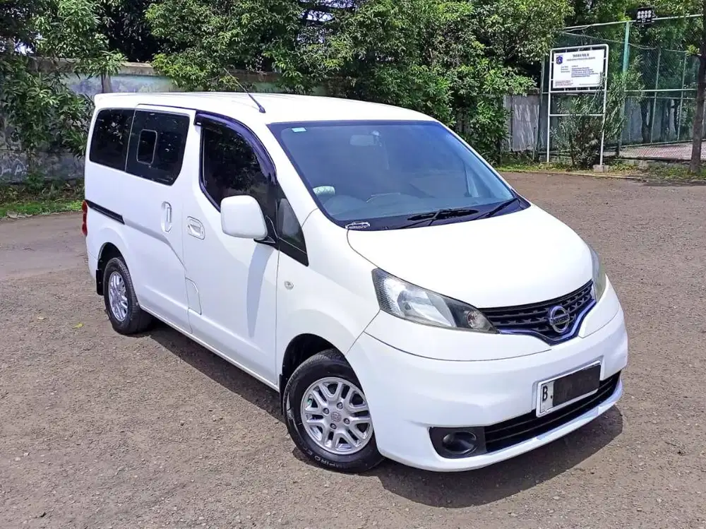 Nissan Evalia 1.5 XV AT Matic 2012 SV 2013 Putih Low Km Istimewa Ori