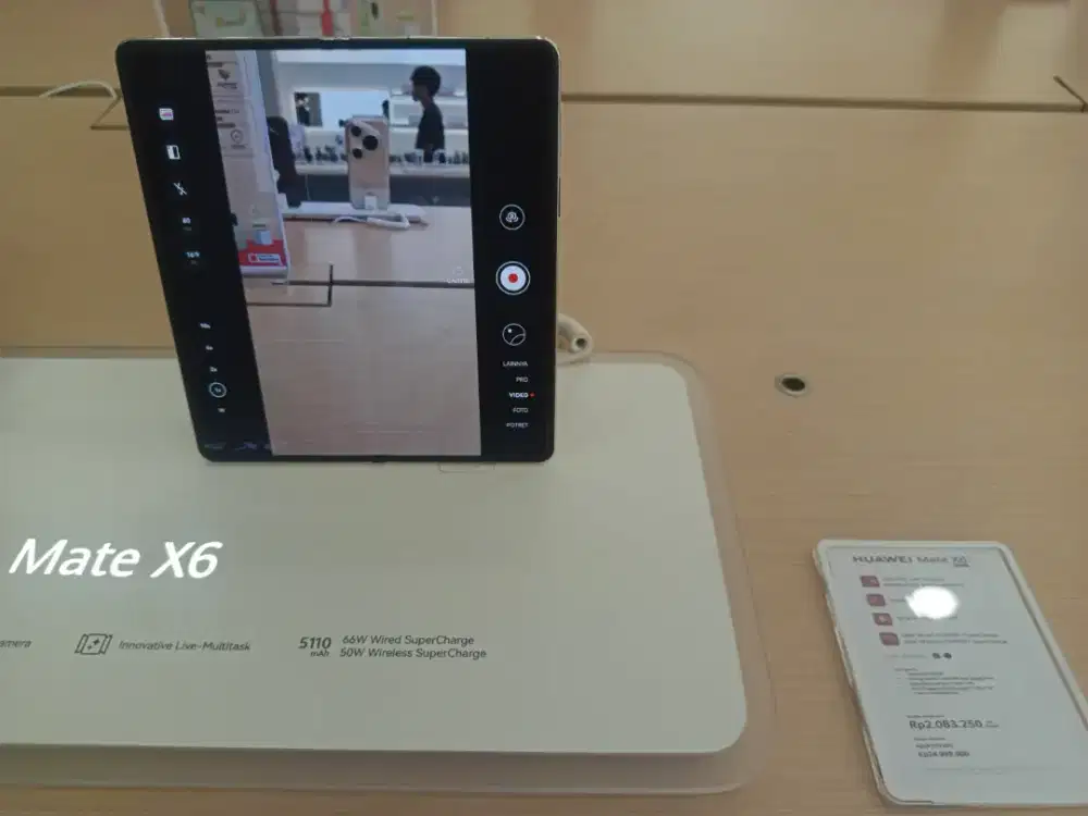 HANDPHONE HUAWEI MATE XT