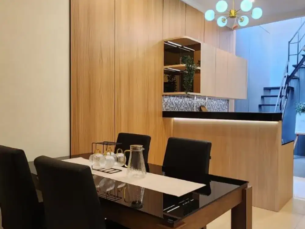 Dijual Rumah Bagus Furnished Siap Huni di Kota Baru Parahyangan