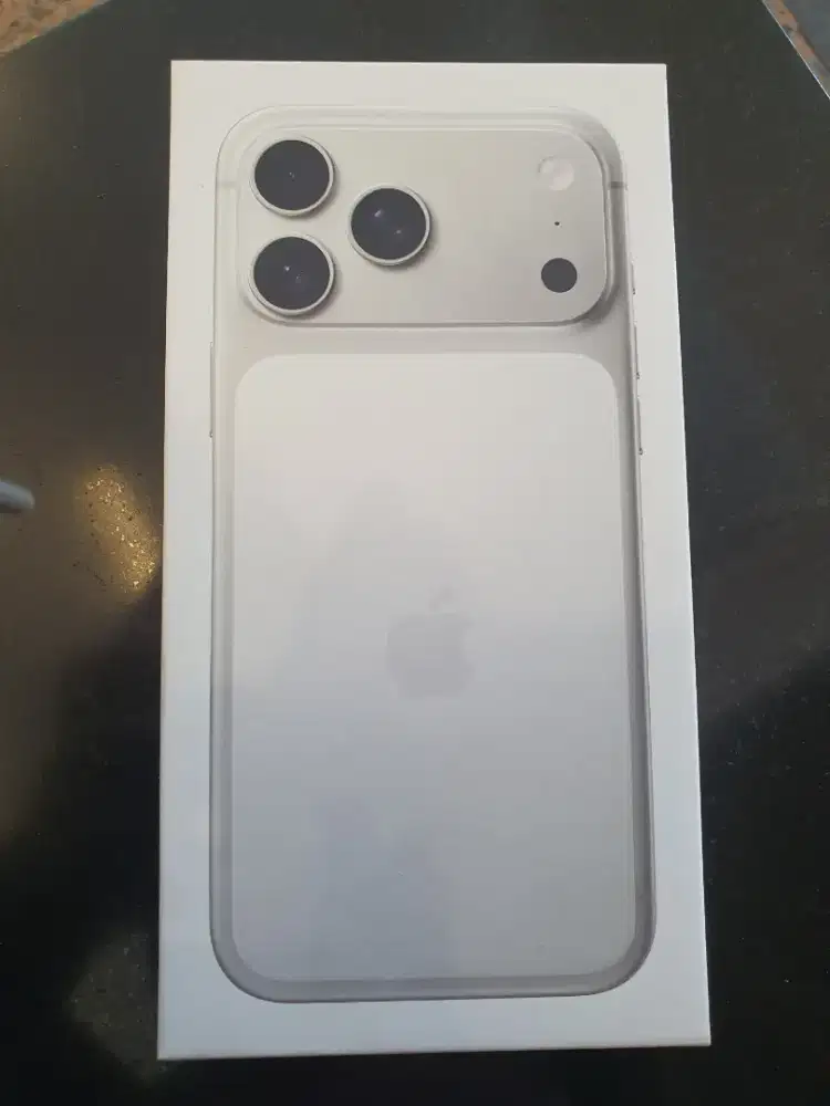 Iphone 17 promax 1 TB garansi blibli 2 tahun