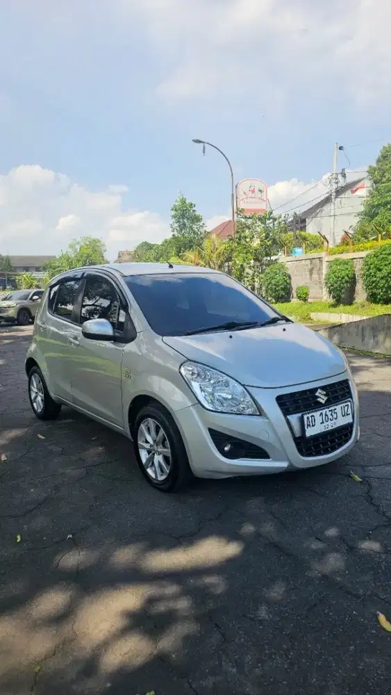 Splash 1.2 GL Matic Istimewa