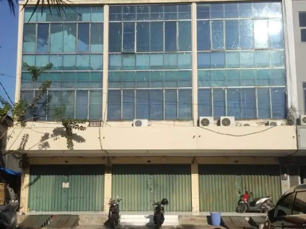 Di Sewakan Ruko Gandeng 3 Ukuran 4.5 X 15v