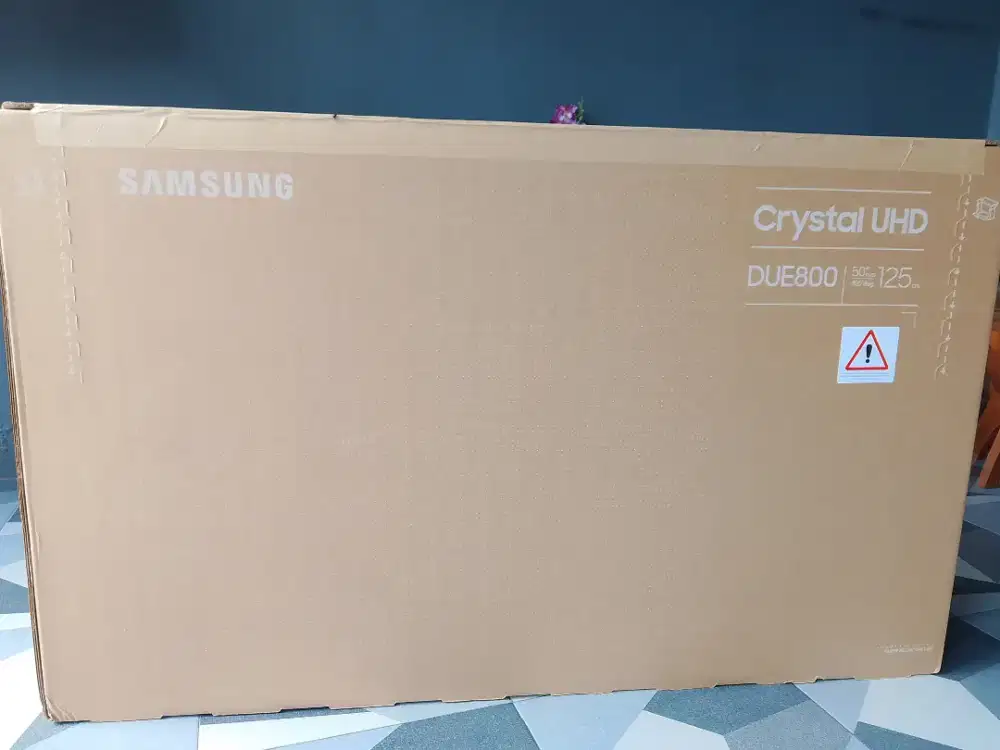 Samsung smart tv 50 inch 50UE800 airslim solarcell