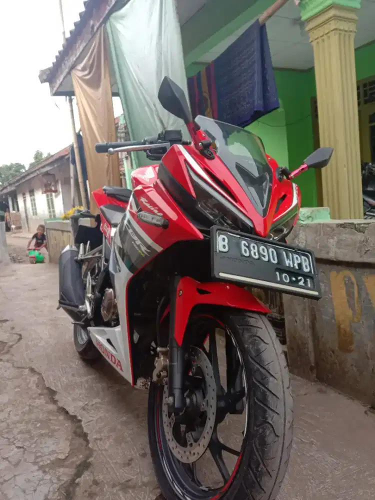 Honda CBR facelite