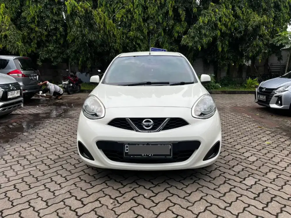 DP 5JT NISSAN MARCH 2015 AT WHITE EDITION RARE ITEM !!