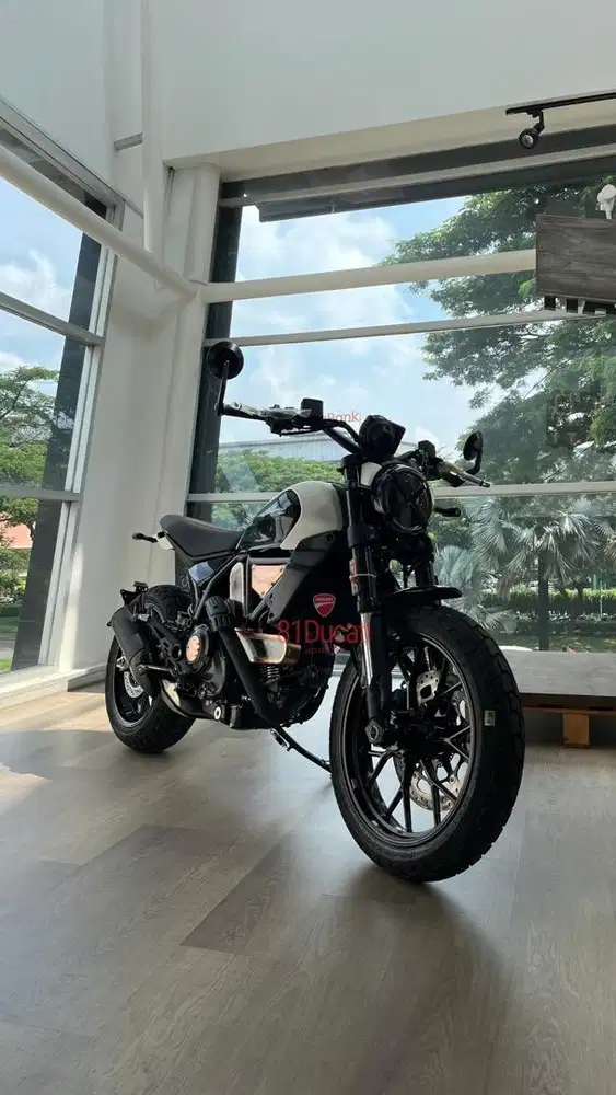 Ducati Scrambler 800 Rizoma Edition 2025