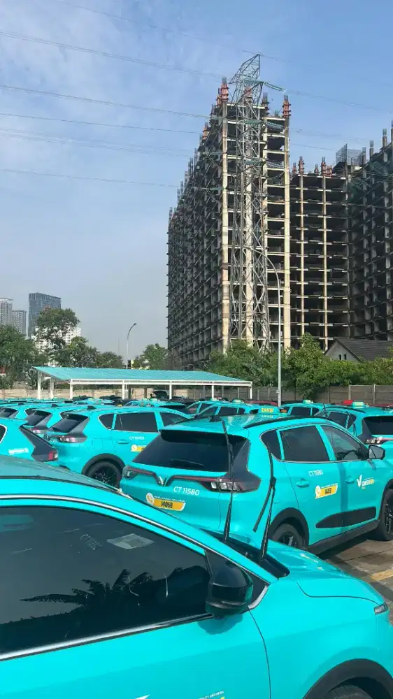 Rental Mobil + Driver Periode Natal  Tahun Baru