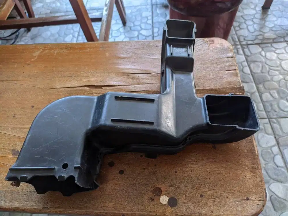 [BEKAS] BMW E36 HVAC Heater Air Vent Duct HP0 8119168