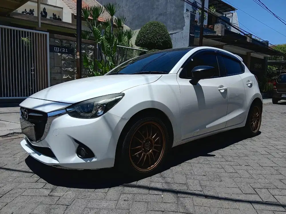 Mazda 2 2014 Bensin