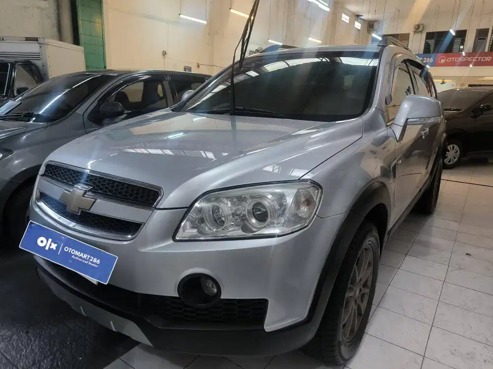CHEVROLET 2009 CAPTIVA 2.4 LT A/T SILVER OTOMART 286 KENJERAN