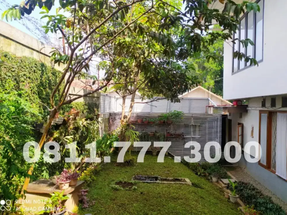 Rumah di Komplek daerah geger kalong - setiaBudi - bandung utara