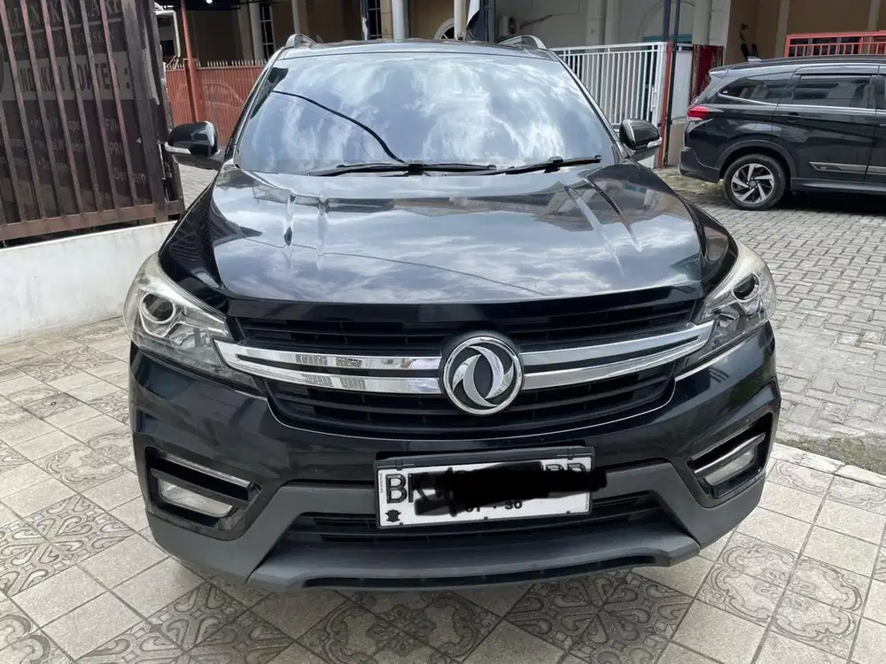 DFSK Glory 560 2019 Bensin